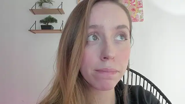 Snapshot of SofiaGc chatting on 01.09.25 SofiaGc online show from 01.09.25