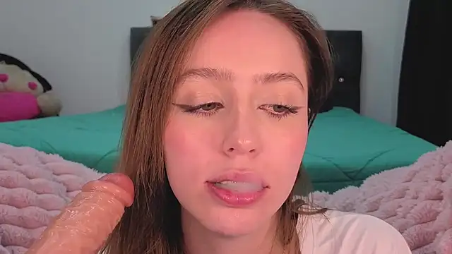 Snapshot of SofiaGc chatting on 02.24.26 SofiaGc online show from 02.24.26