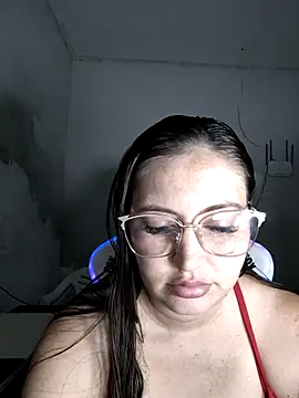 Snapshot of dani123unica chatting on 09.08.25 dani123unica online show from 09.08.25