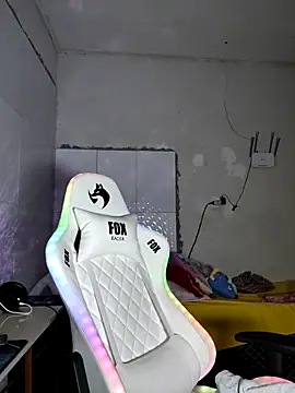 Snapshot of dani123unica chatting on 10.03.25 dani123unica online show from 10.03.25