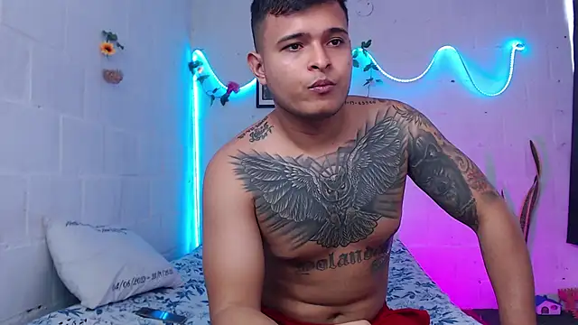 Snapshot of Khefthany chatting on 03.01.25 Khefthany online show from 03.01.25