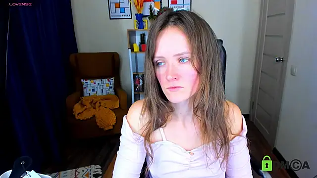 Snapshot of FrancescaCollins chatting on 01.10.25 FrancescaCollins online show from 01.10.25