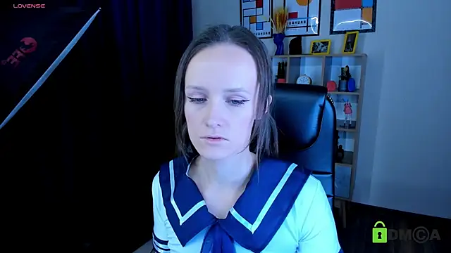 Snapshot of FrancescaCollins chatting on 11.18.25 FrancescaCollins online show from 11.18.25