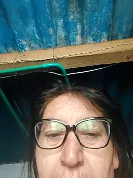 clarita 01 online show from 03.04.26