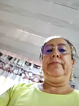 Snapshot of amaranta_c chatting on 11.08.25 amaranta c online show from 11.08.25