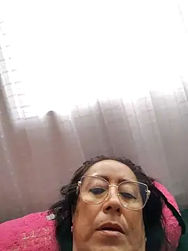 Snapshot of amaranta_c chatting on 11.23.25 amaranta c online show from 11.23.25