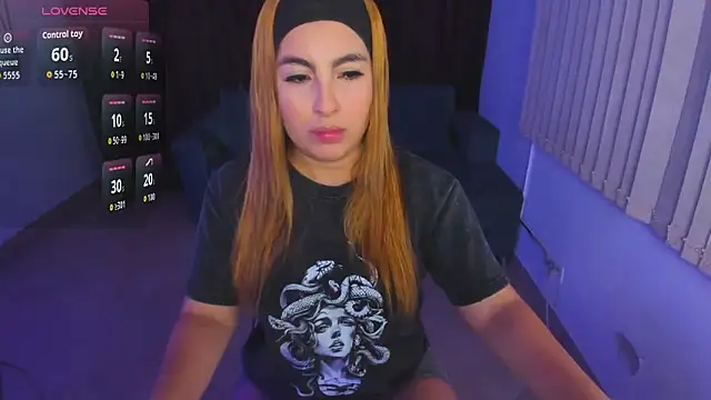 SusyAmis online show from 09.27.25