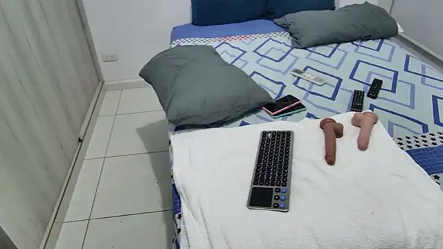 Snapshot of Scarlett_Evanz chatting on 02.24.25 Scarlett Evanz online show from 02.24.25