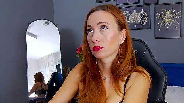 AnneHove online show from 09.09.25