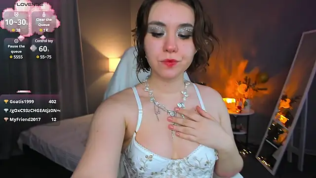 Snapshot of lilly_Cherry_ chatting on 02.07.25 lilly Cherry online show from 02.07.25