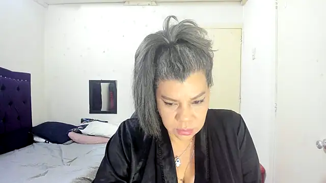 vikyadams online show from 02.06.26