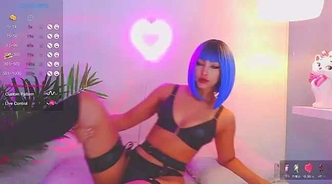 catalina  lovers online show from 02.27.25