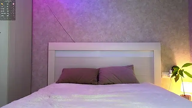 MaxMia online show from 03.23.26