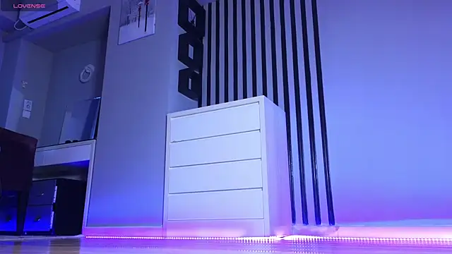 Snapshot of tinki_winkii chatting on 02.06.25 tinki winkii online show from 02.06.25