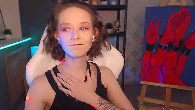 FascinatingEyess online show from 01.06.25