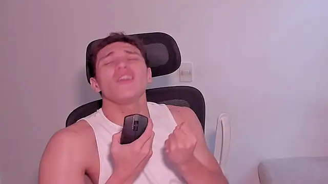 laurent nova online show from 03.16.26