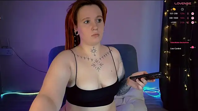 The Full Red Moon online show from 01.12.26