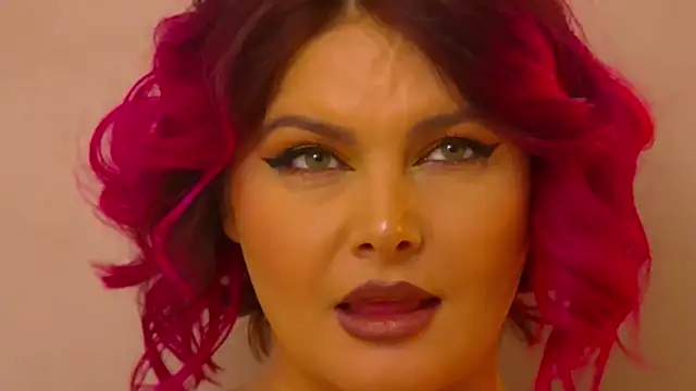 RissaRheys online show from 12.14.24