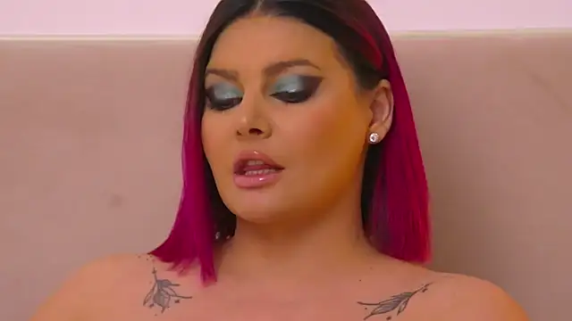 RissaRheys online show from 02.02.25