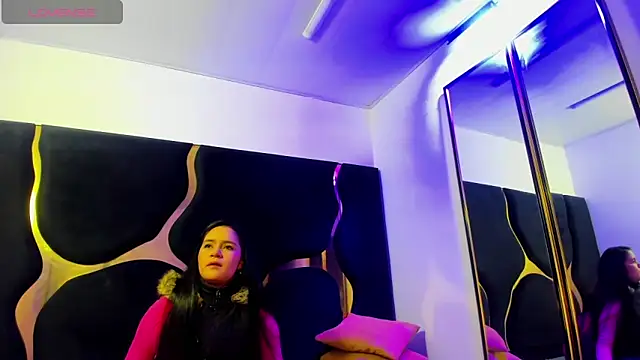 Ivanna18 x online show from 11.03.25