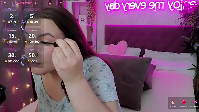 FeralPeach online show from 04.19.26