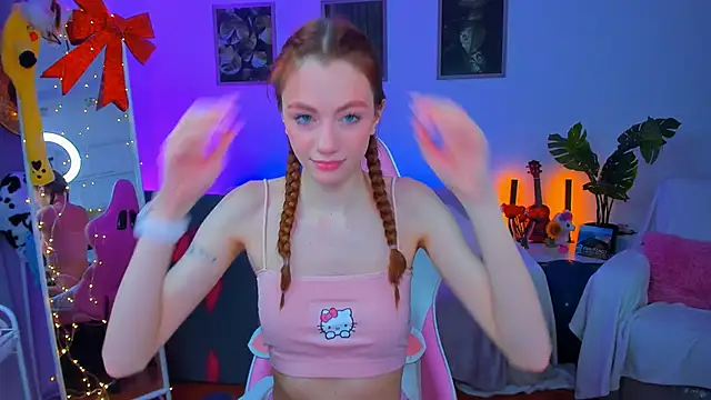 Alyssa Smitt online show from 01.25.25