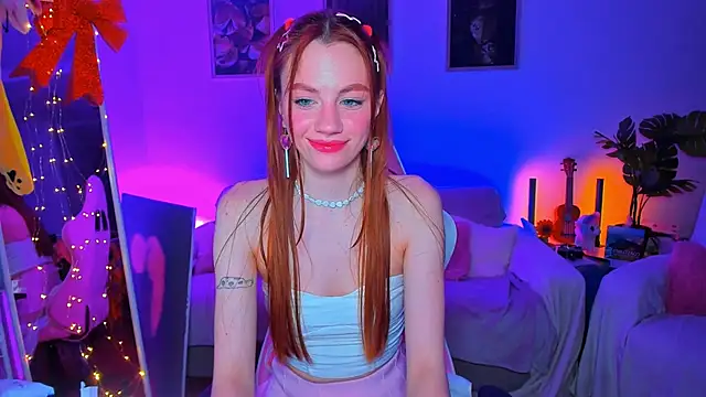 Alyssa Smitt online show from 03.02.25