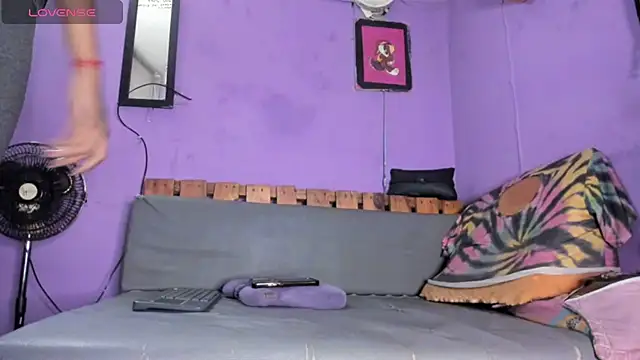 sexy-Bunny online show from 03.04.26