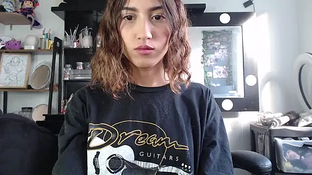 Snapshot of MissKorah chatting on 01.26.25 MissKorah online show from 01.26.25