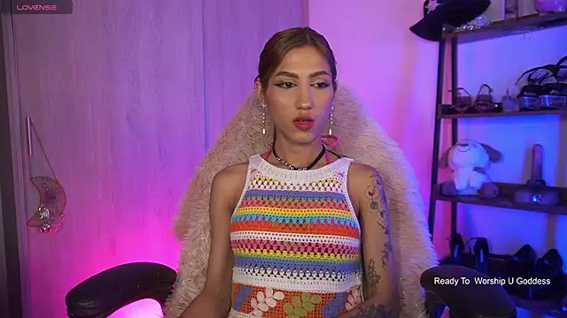 MissKorah online show from 07.04.26
