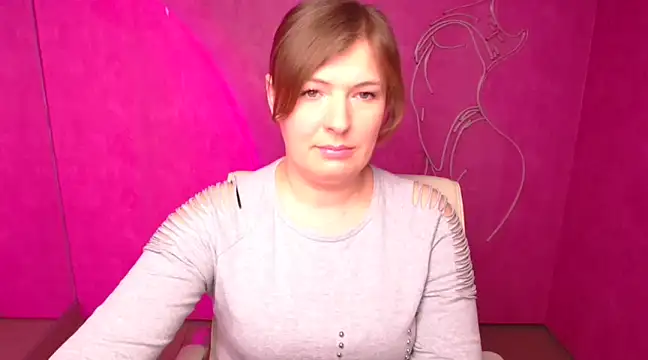 Snapshot of Lissmilf chatting on 03.16.25 Lissmilf online show from 03.16.25