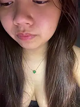 Hotellinh12 online show from 02.23.25