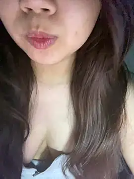 Hotellinh12 online show from 03.15.25