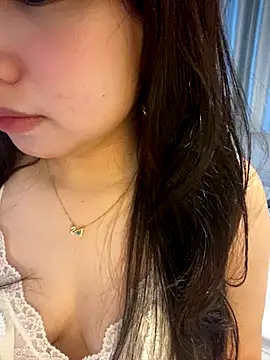 Hotellinh12 online show from 09.13.25