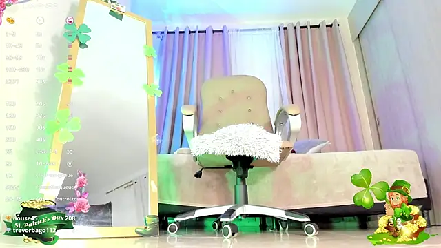 thais dreams online show from 03.17.25