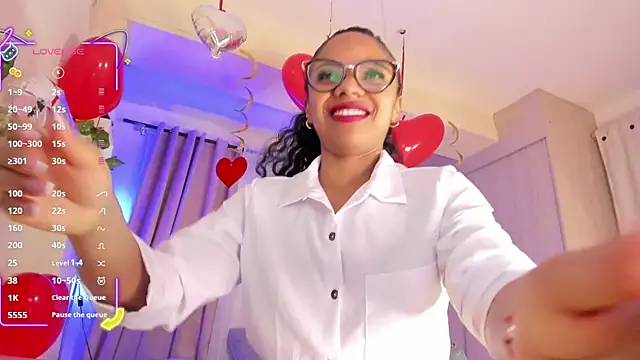 thais dreams online show from 09.19.25