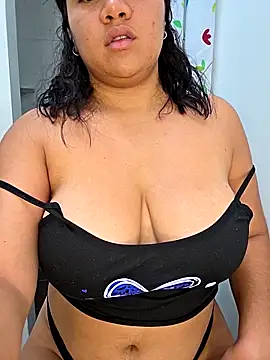 Watagatapitusberry1 online show from 09.14.25