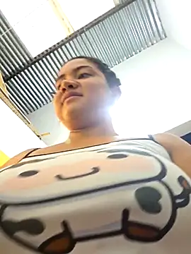 Watagatapitusberry1 online show from 11.17.25