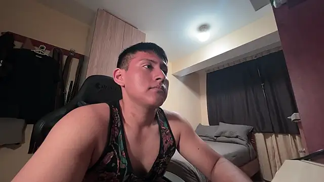 JoshuaTls08 online show from 12.04.25