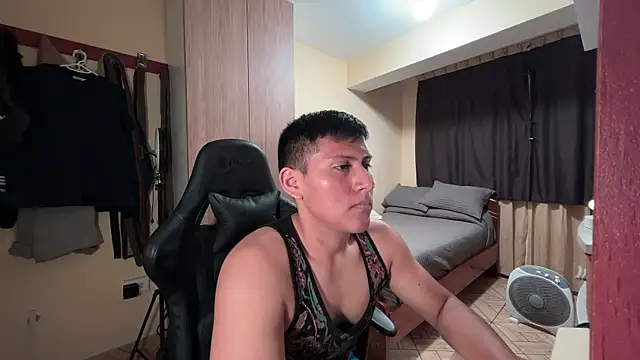 JoshuaTls08 online show from 12.05.25