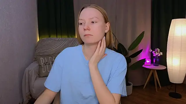 CarolynCohen   online show from 01.27.25