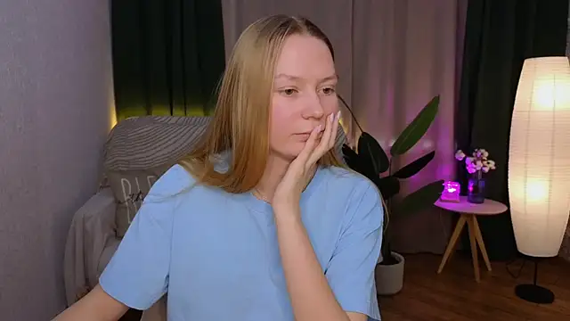 CarolynCohen   online show from 01.27.25