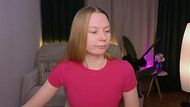 CarolynCohen   online show from 02.24.25