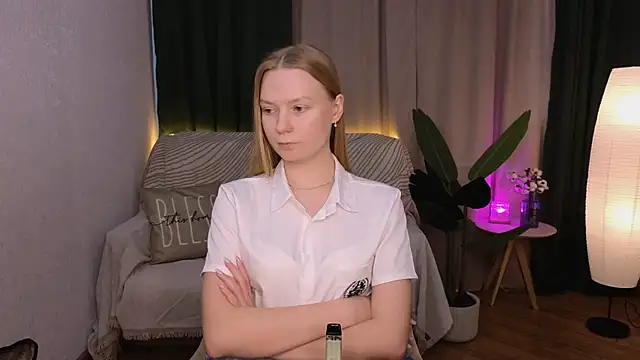 CarolynCohen   online show from 02.27.25