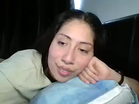 Snapshot of LorenaAnderson chatting on 01.28.25 LorenaAnderson online show from 01.28.25