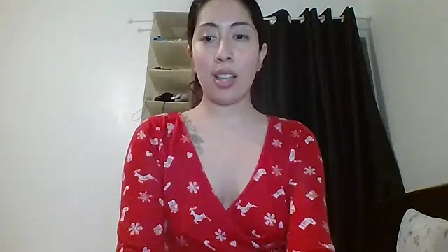 Snapshot of LorenaAnderson chatting on 02.09.25 LorenaAnderson online show from 02.09.25