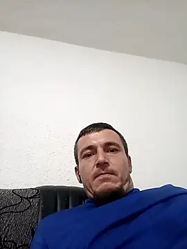 Snapshot of mayk18cm chatting on 12.08.24 mayk18cm online show from 12.08.24