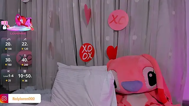 Snapshot of RolyLoren chatting on 03.18.25 RolyLoren online show from 03.18.25