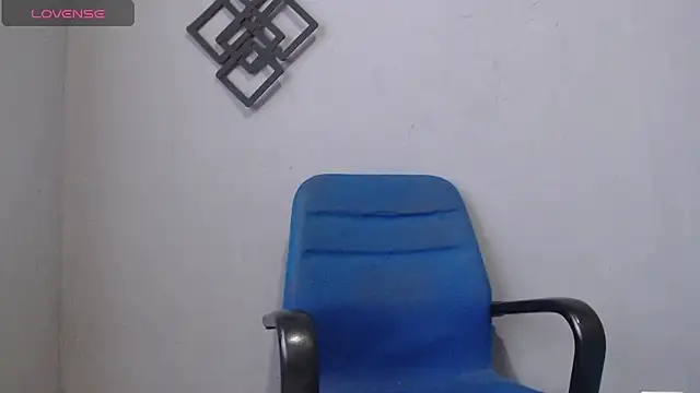 blue violette  online show from 01.22.25