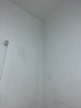 Snapshot of Valentinabaker chatting on 11.07.25 Valentinabaker online show from 11.07.25